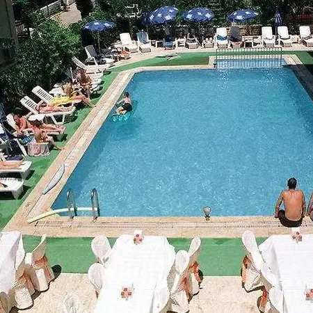 Baris Apart Hotel 2*
